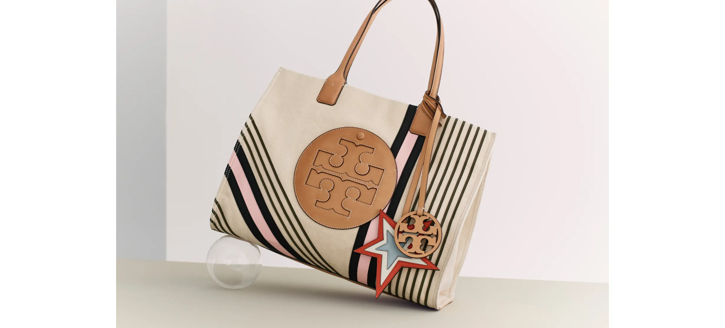 トリーバーチエラコレクション