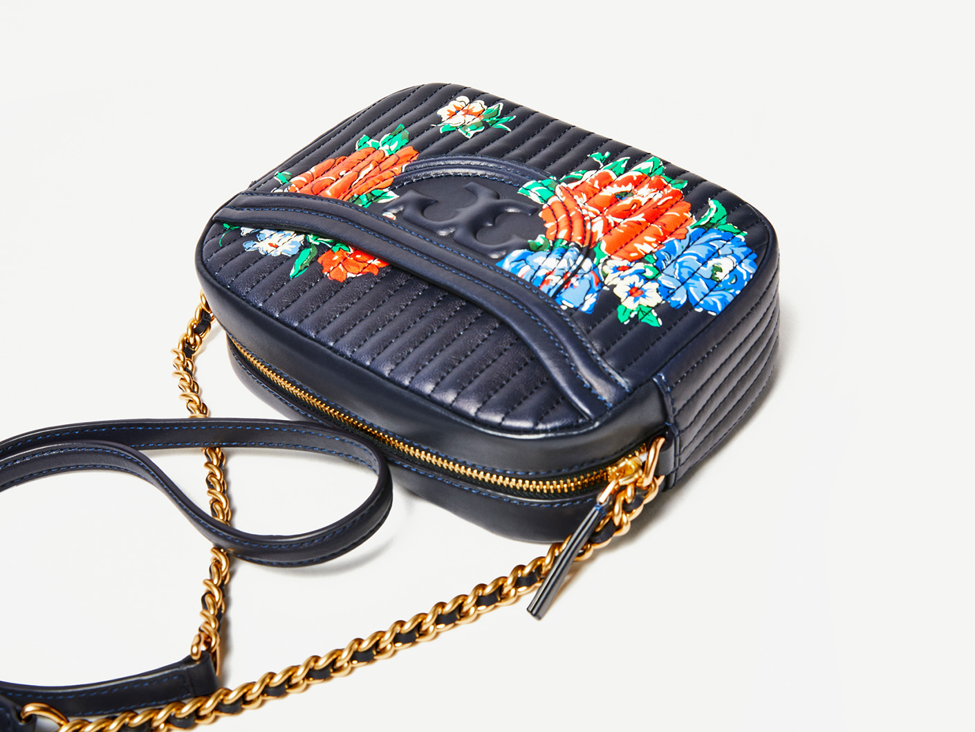 トリーバーチ新作ハンドバッグコレクション